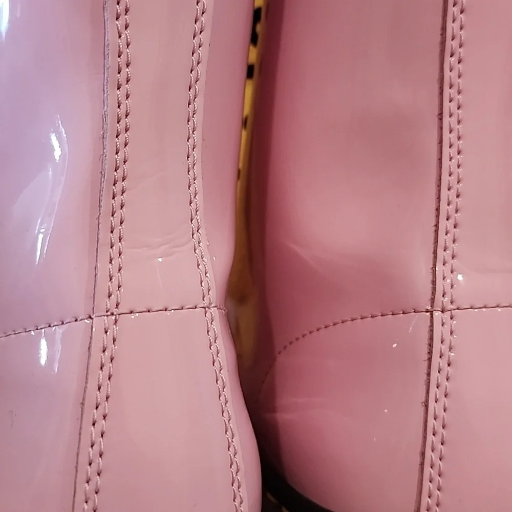 Dr. Marten 1460 Pale Pink Patent Leather Boot 10W/8.5M (US) Brand New - Picture 5 of 7